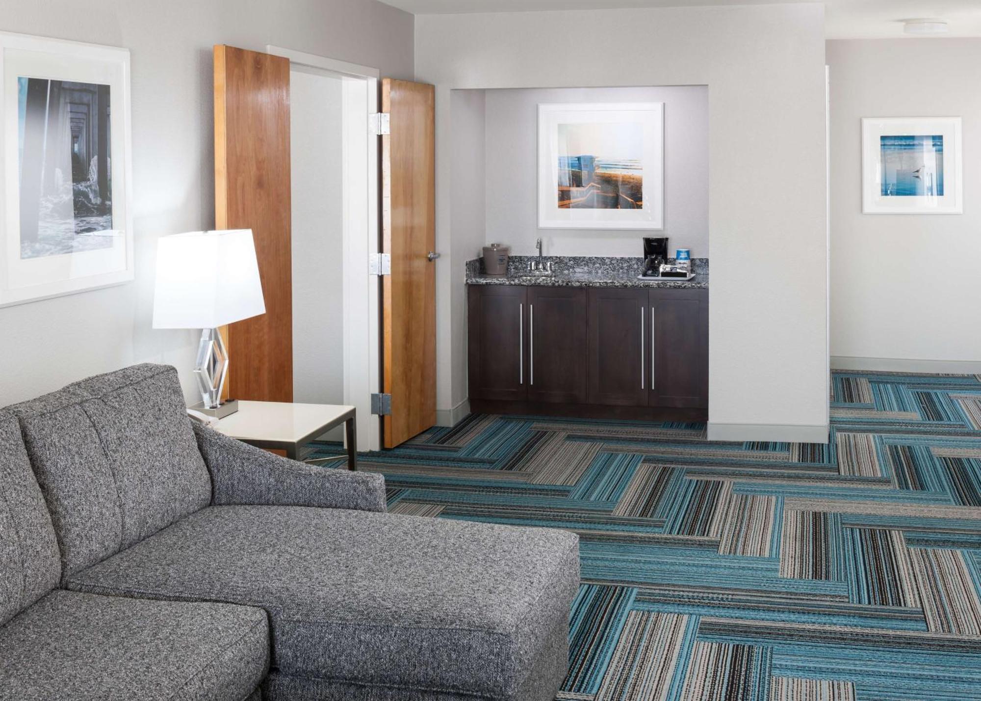 Hampton Downtown Hotel